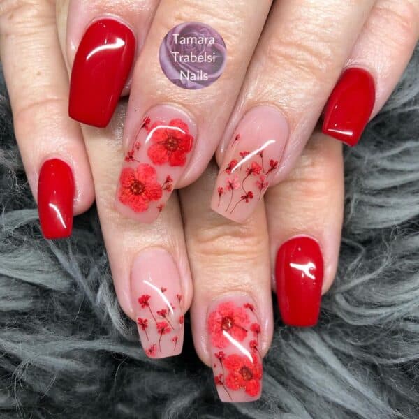 Tamaratrabelsi nails