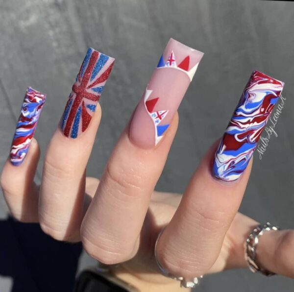 Leona Kelly - London