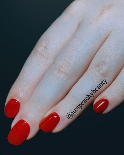 @justpeachybeauty - "Continuation of red nails, whether they are lipgloss, glass or traditional."