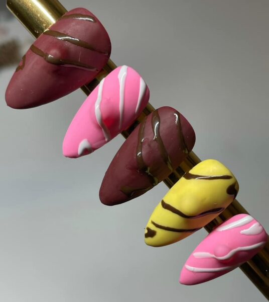 Lesley Siemianowicz French Fancies