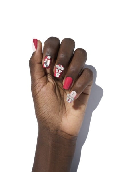 Pink Friday Nails Nicki Minaj 11