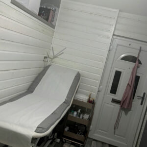 Victoria Page Salon 2