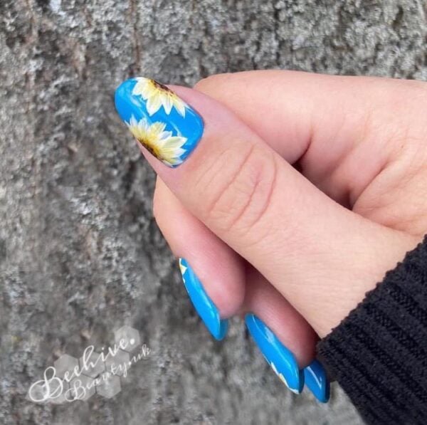 Beehive Beauty, Massage And Nails