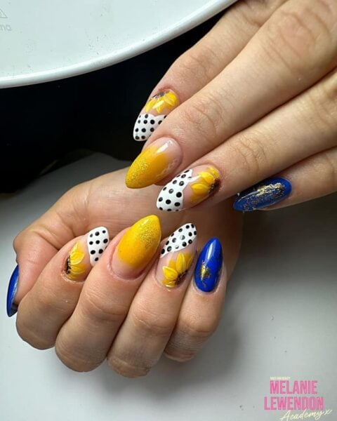 Melanie Lewendon Nail Artist & Training
