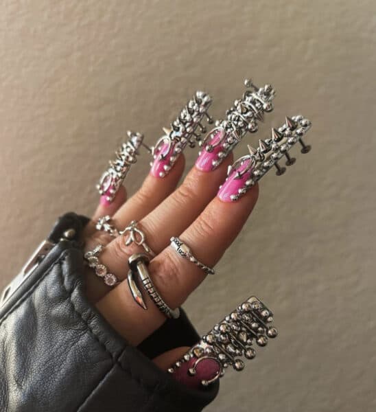 Hollywiththegoodnails