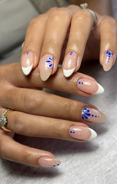 Image courtesy of Instagram.com/learnahstarbuck_nailartist