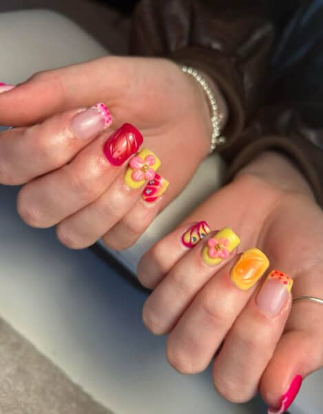 Miaambernails