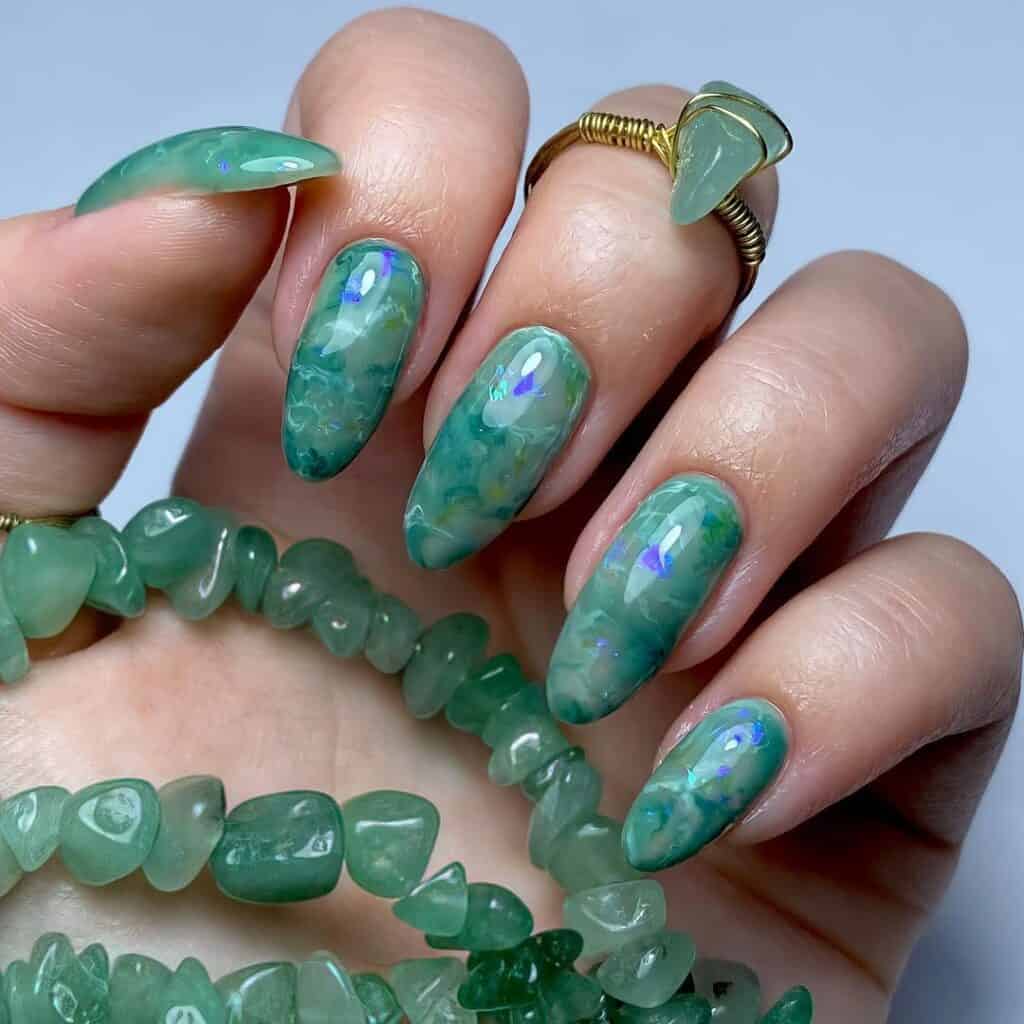 Image courtesy of Instagram.com/ellesgelsandbeauty