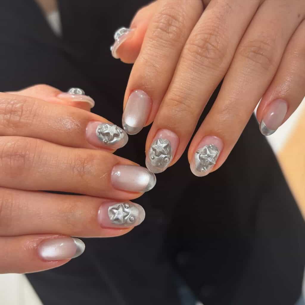 Image courtesy of instagram.com:kkonyo nails