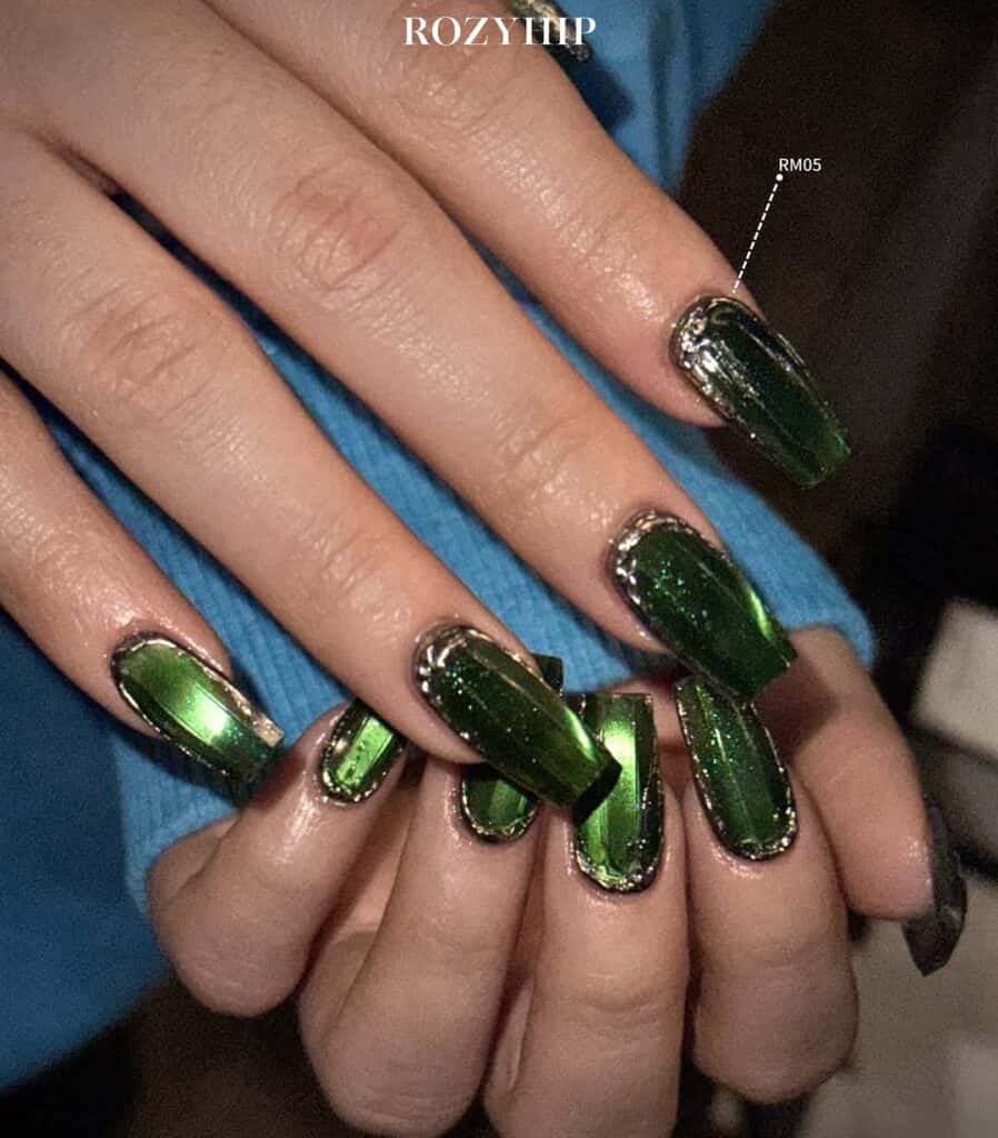 Image courtesy of Instagram.com/rozyhip_official