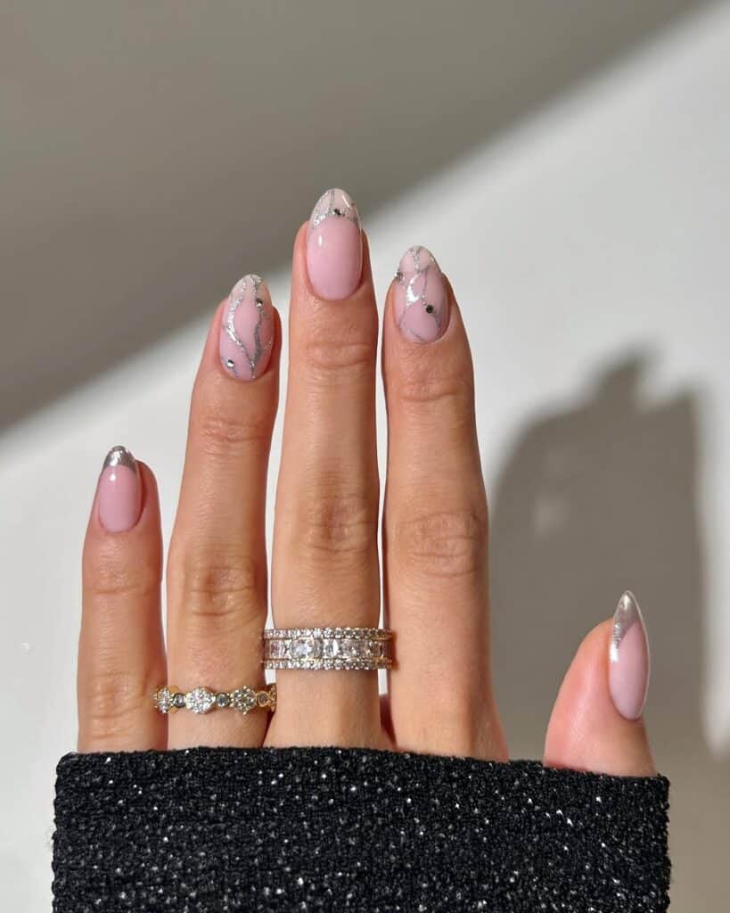 Image courtesy of instagram.com:thenaillologist