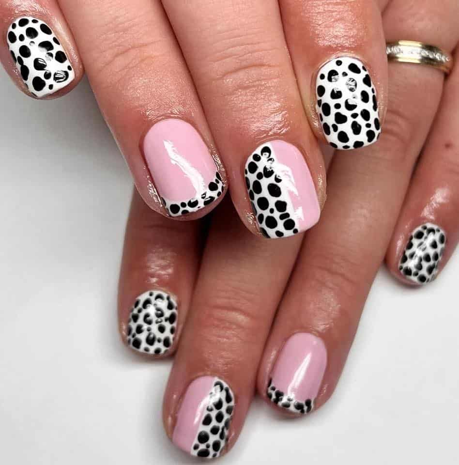 Image courtesy of simply chic nails by bekki