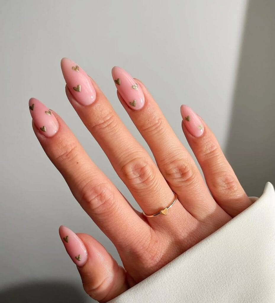 Image courtesy of instagram.com:nailstampingqueenuk