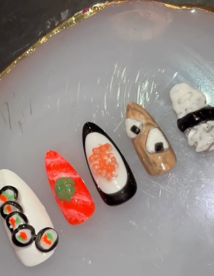 Image courtesy of instagram.com:prettyparlour.ells