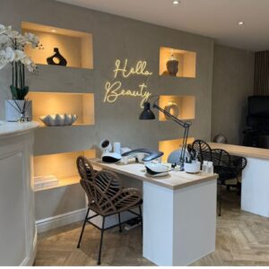 Cutie-cals salon, Solihull