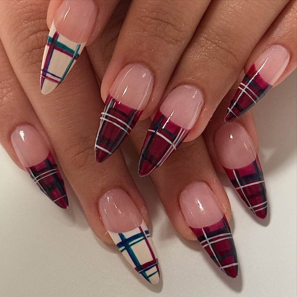 Image courtesy of instagram.com:fine.manicuring