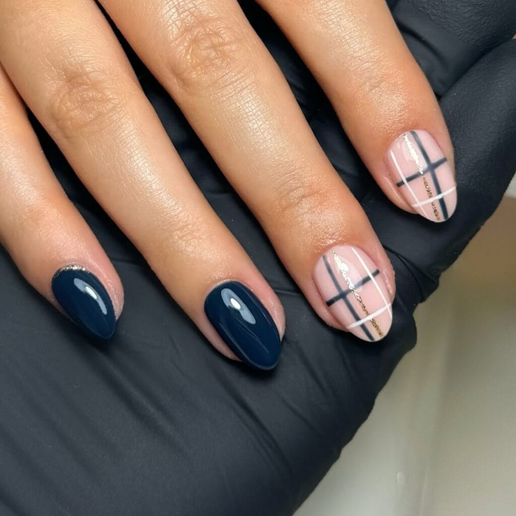 Image courtesy of instagram.com:nailsbyholly 
