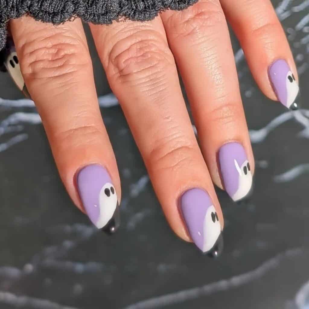 Image courtesy of instagram.com:pickynailart