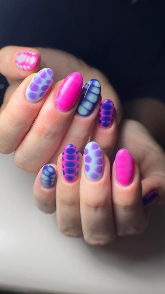 Image courtesy of lannails nails & beauty by leanne