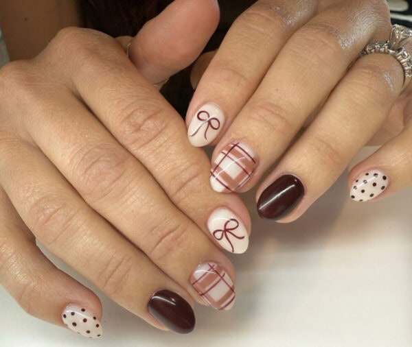 Image courtesy of Instagram.com:nails.byliz