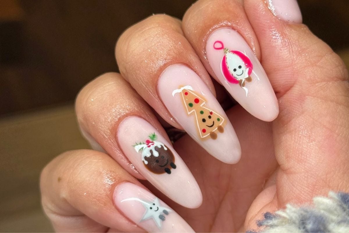 Jellycat Christmas - Image courtesy of Instagram.com/byjadebarnes