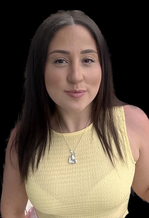 Grace Evans headshot