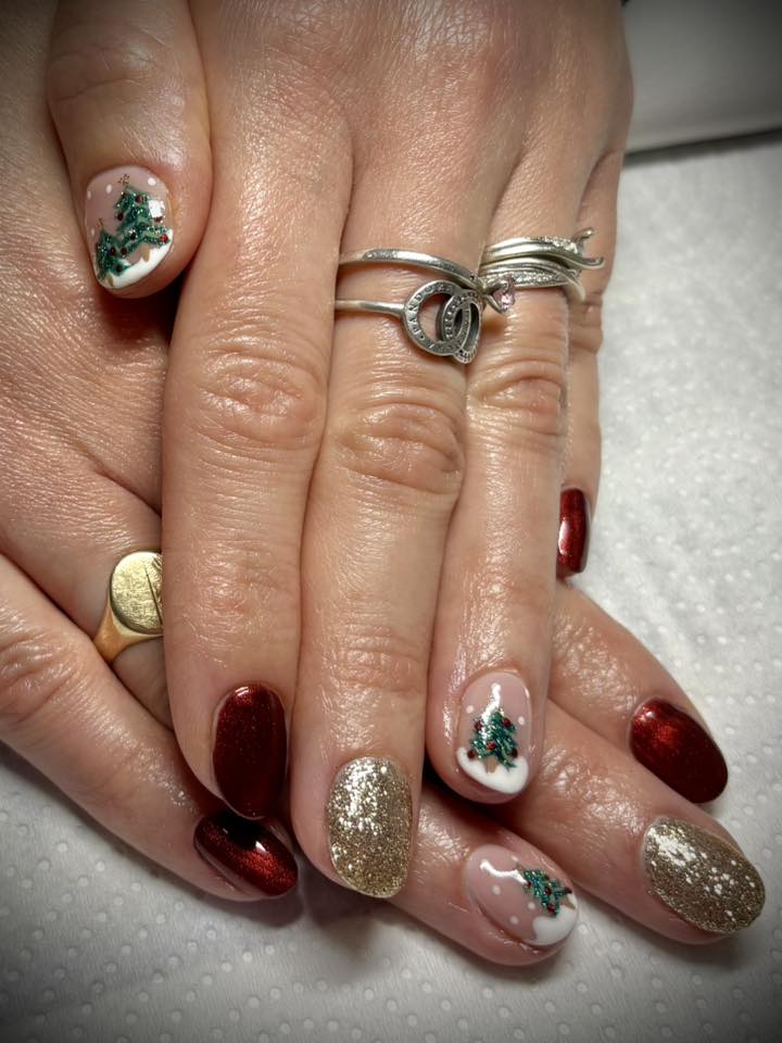 Image courtesy of Divine Manicure & Divination