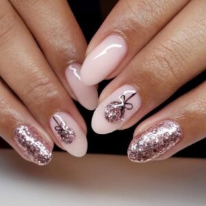 Image courtesy of Instagram.com/moonlit.nail.artistry