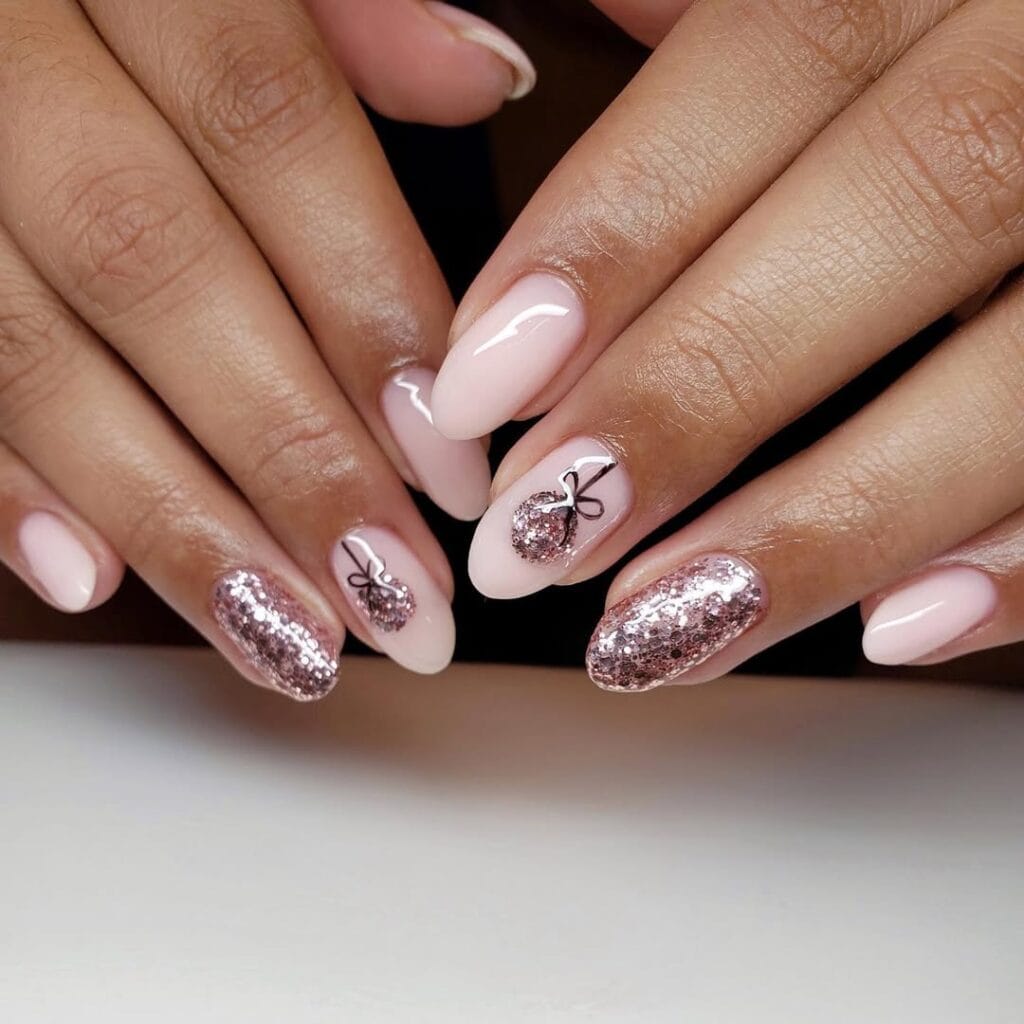Image courtesy of Instagram.com:moonlit.nail.artistry