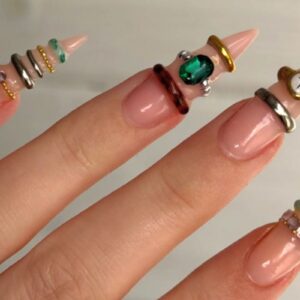 Image courtesy of Instagram.com/_bbeautylounge