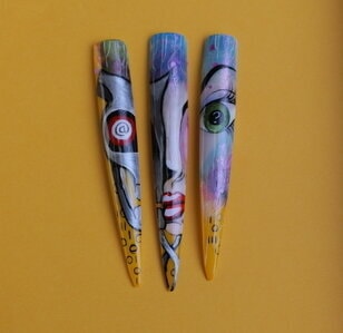 Polish paint SSas25 Danielle Brindley