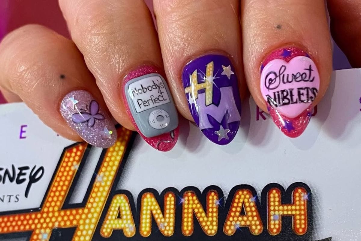 Hannah Montana nails lead image courtesy of Instagram.com:naileditbychelsey
