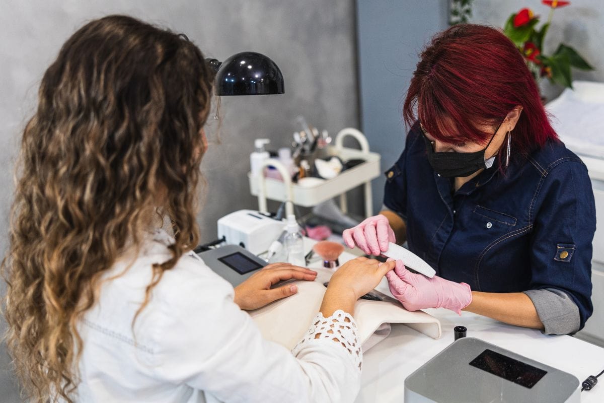 nail business salon client