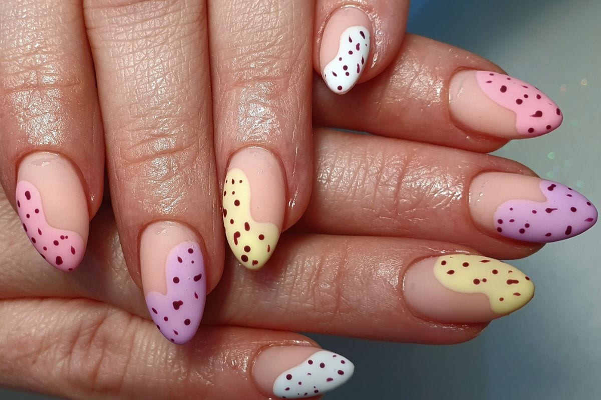 #CC – Your favourite Easter sweet treat lead image courtesy of Pristine Nails