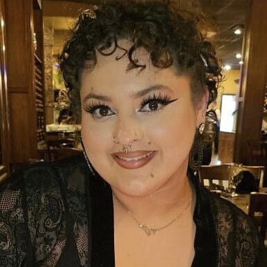 Aura aponte flores 0f9e7d41 eacd 42f1 a666 8a9b44df1d3e