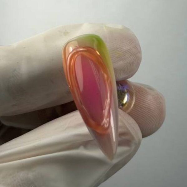 Karyna Kyliushyk pigment SBS