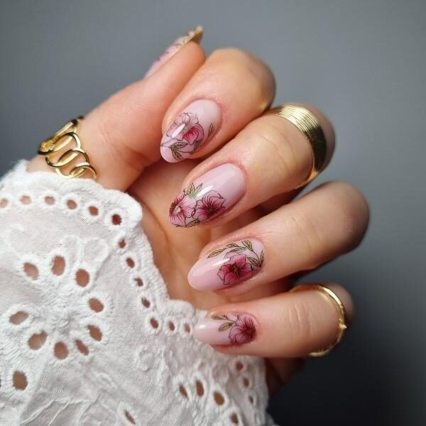 Vonny Tuckley floral nails sbs step 12